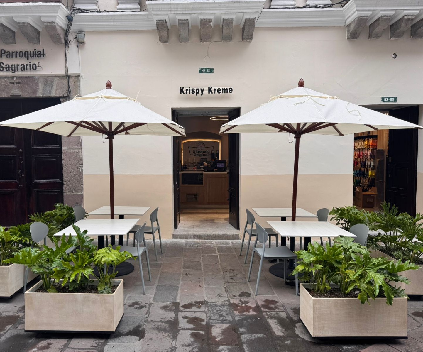 KK Centro Histórico urdesa krispy kreme
